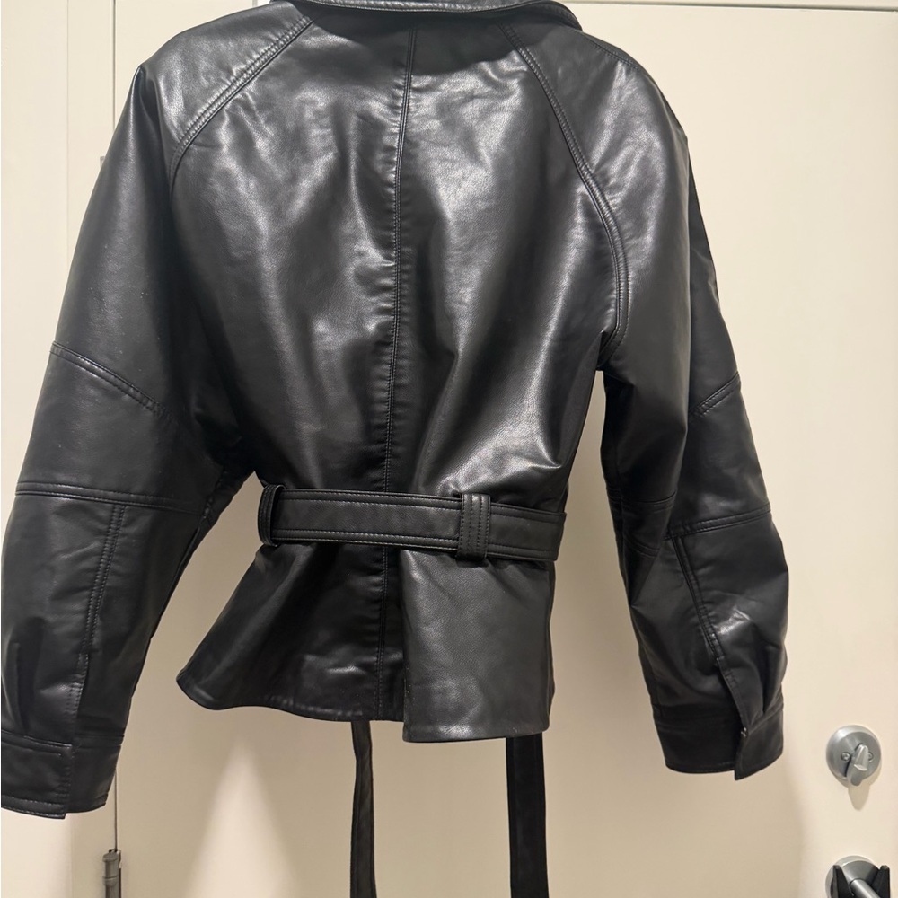 Zara Women's Black Belted Leather Jacket - Picture 2 of 3